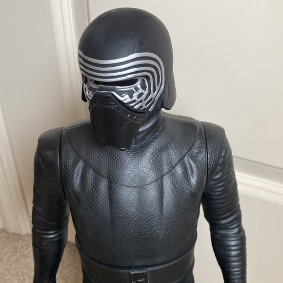 18” Star Wars Kylo Ren Sith Lord Action Figure - Picture 8 of 16